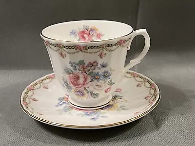 Buy Vintage Royal Castle Fine Bone China Tea Cup And Saucer Made In England Verynice • 14.53£