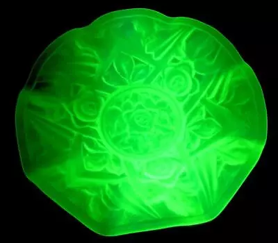 Buy Art Deco Jobling Uranium Green Frosted Glass Tudor Rose Decorative Plate • 28.99£