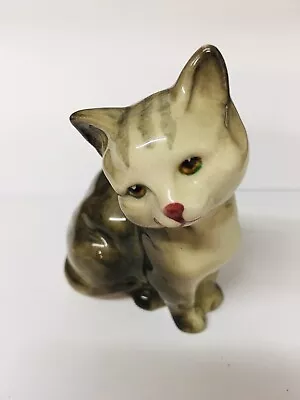 Buy BESWICK Seated Tabby Kitten Gloss Grey Striped Cat Figurine Vintage England • 12.74£