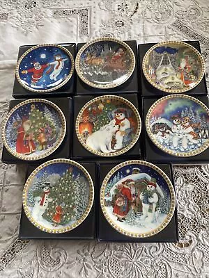 Buy Royal Worcester Christmas Tales Mini Plates, Pin Dishes By Sue Scullard X 8 • 45£