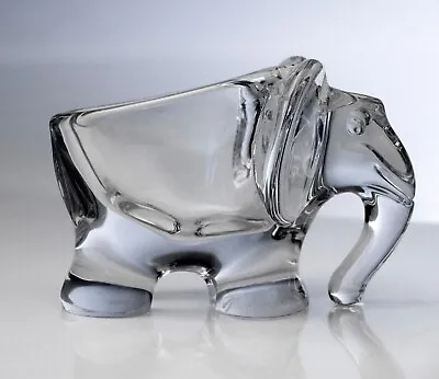Buy Crystal Glass Elephant Dish, Verrerie-cristallerie De Vannes-le-Châtel, French. • 26.70£