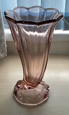 Buy Vintage Art Glass Vase Pink • 8£