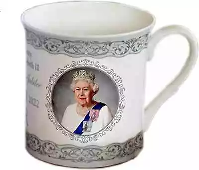 Buy Queen Elizabeth Platinum Jubilee Regal Mug Commemorative Memorabilia Souvenirs  • 11.03£