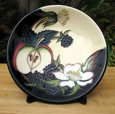 Buy Moorcroft Blackberry & Apple Numbered Edition Tray 780/4 First Quality RRP £190 • 85£