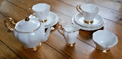 Buy Royal Standard 774 Gold On White Part Tea Set -  2 Damaged Cups And 1 Saucer • 20£