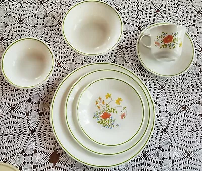 Buy Vintage 1970's Corelle Wildflowers 7-pc Place Setting Plates Bowls Cup Saucer • 18.94£