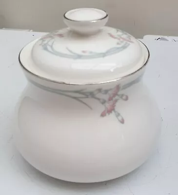Buy Vintage Royal Doulton Carnation Pattern Lidded Sugar Pot - Fine Bone China H5084 • 7.99£