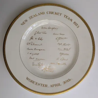 Buy Royal Worcester Bone China Commemorative Plate, New Zealand Cricket Team 1973 • 15£