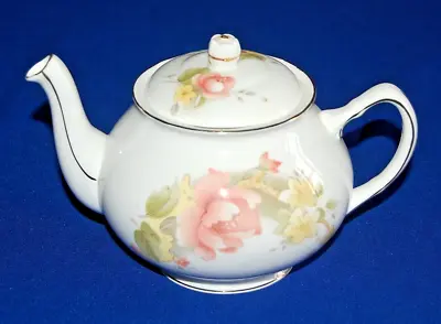 Buy Duchess Peach Rose Tea Pot, 1 Pint Capacity. 1st Quality. • 24.99£