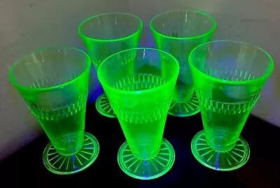 Buy Beautiful Vintage Set Of 5 Hocking Depression “Roulette”Footed Tumblers HTF • 144.72£