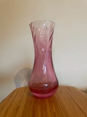 Buy Cranberry Glass Vase - 7 Inch • 5£