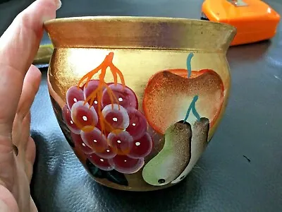 Buy Kewdos Ltd  Art Pottery Hand Painted Vase  • 5.50£