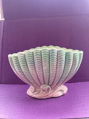 Buy Vintage Art Deco Sylvac 513 Clam Shell Vase In Very Good Condition Externally. • 40£