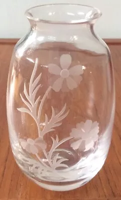 Buy Small Vintage Flower Etched Edinburgh Crystal Vase Signed Made In Scotland. 13cm • 9.50£