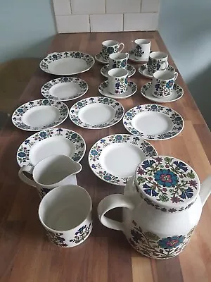 Buy Midwinter Staffordshire Marquis Queensbury Shapes Fine Tableware Tea Set For 6. • 25£