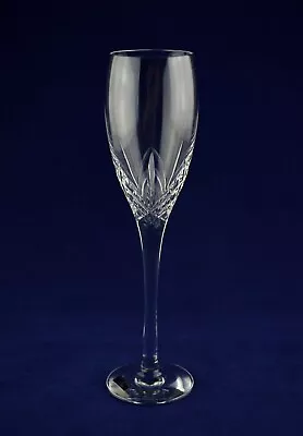 Buy Edinburgh Crystal “SKYE  Champagne Glass / Flute – 21.8cms (8-1/2″) Tall • 44.50£