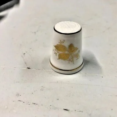Buy  Royal Adderley Vintage Thimble Floral Pattern Made In England With Box  • 10.52£