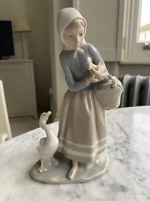 Buy Lladro Figurine Of Woman Holding Duckling With Duck Mother At Her Side • 10£