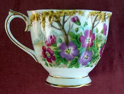 Buy Royal Albert Wild Geranium Footed Tea Cup White With Gold Trim • 8.54£