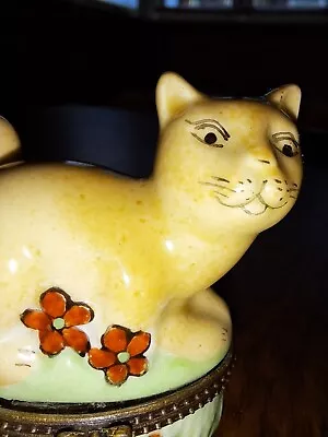 Buy Vintage Cat Rui Hao Ceramic, Hinged Trinket Box/ Pill Box ~ Very Good Condition • 9.99£