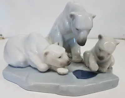 Buy Lladro Three Polar Bears On Ice, No1443 • 60£