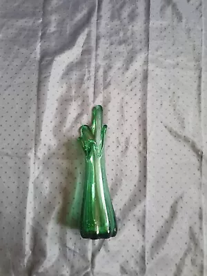 Buy Old Green Shaped Glass Vase • 7£