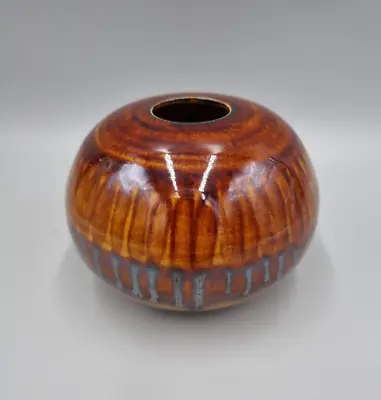 Buy An Ovoid Studio Pottery Squat Vase By Woburn Pottery. • 18£