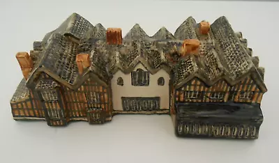 Buy Tey Pottery - Alveston Manor Stratford Upon Avon Timbered House Miniature Studio • 60£