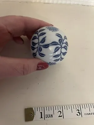 Buy Blue And White China Decorative Ball 2” Diameter-floral Pattern • 1£