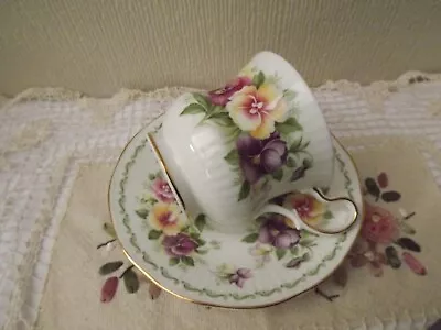 Buy Queen's Rosina China  August - Pansy  Cup & Saucer - Porcelain - England • 18£