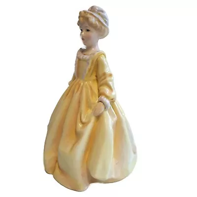 Buy Royal Worcester Grandmothers Dress Figurine Yellow Colourway • 27.50£