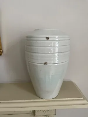 Buy Jack Doherty (b.1948) Ribbed Porcelain Jar Covered In Soda Vapour Glaze • 130£
