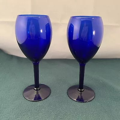 Buy 2 Cobalt Blue Stemmed Wine Glasses • 15.30£