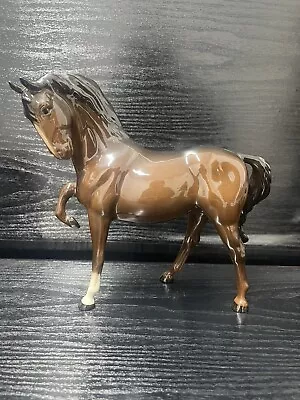 Buy Beswick Brown Trotting Mare Glossy Horse Figure Ornament Foot Up 19cm Tall • 29.99£