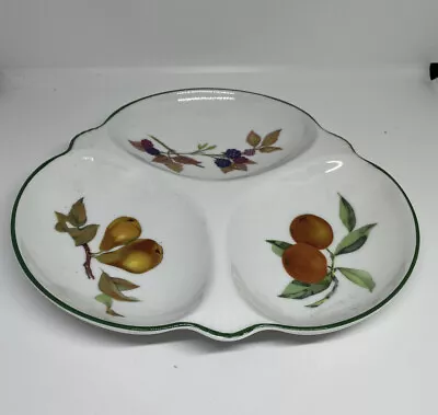 Buy Royal Worcester - Evesham Vale - 3 Sectioned Dish - 1986 • 19.95£
