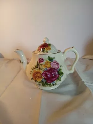 Buy Fine Bone China Swirled Teapot Royal Cauldron Rose Themed • 33.21£