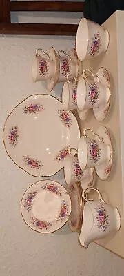 Buy Superb Queen Anne 21 Piece Fine Bone China Tea Set: Roses/Gilt Pattern•Now £30! • 30£