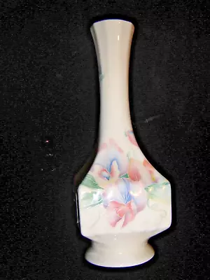 Buy Aynsley 7.25'' High Vase Little Sweetheart • 3.99£