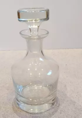 Buy Decanter Clear Glass With Stopper • 10£