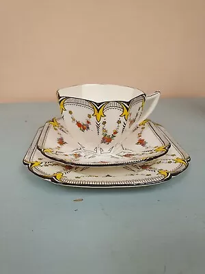 Buy Shelley Queen Anne 'Garland Of Fruit' Trio, Damage To Saucer • 12.50£