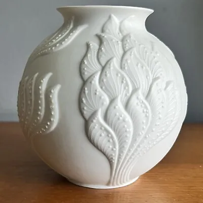 Buy Vintage Kaiser White Porcelain Vase By M Frey 577 Germany • 12.50£