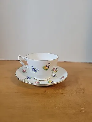 Buy VTG Crown Staffordshire Floral Pattern Tea Cup And Saucer Set Fine Bone China • 19.28£