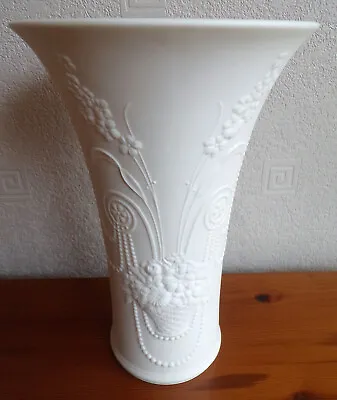 Buy Kaiser Germany - White Bisque Porcelain - Very Large Vase  - Manfred Frey 0249 • 20£