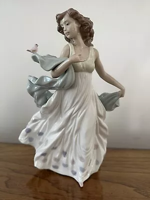 Buy LLADRO 12.5  Figurine Porcelain Statue  Summer Serenade  #6193 - Retired! • 254.15£