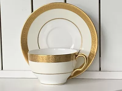 Buy Minton Buckingham K159 Gold Encrusted Cream Rim Flat Tea Cup & Saucer Set • 20£