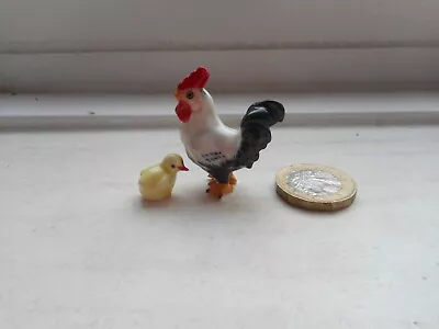 Buy Chicken - Beautiful  Detailed Pottery Black/white  Miniature Hen & Tiny Chick • 5.20£