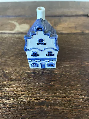Buy Royal Delft Cottage - Mint Condition • 10£