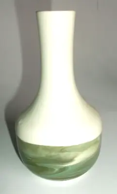 Buy Isle Of Lewis Scotia Ceramimcs  Vase - Stunning Design And Quality • 17.50£