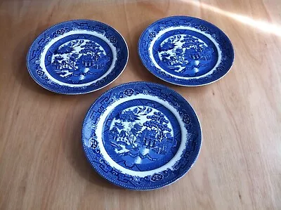 Buy Vintage  Crown Pottery J. T. & S. Longton  Willow Pattern Plates 8.75 Inch. Dia. • 10.50£