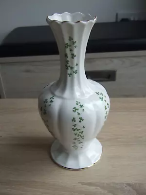 Buy Vintage Royal Tara Vase • 10£